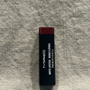 MAC Matte Lipstick in Diva